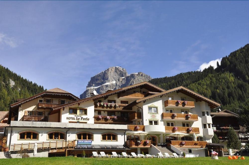 Hotel La Perla Canazei Exterior foto